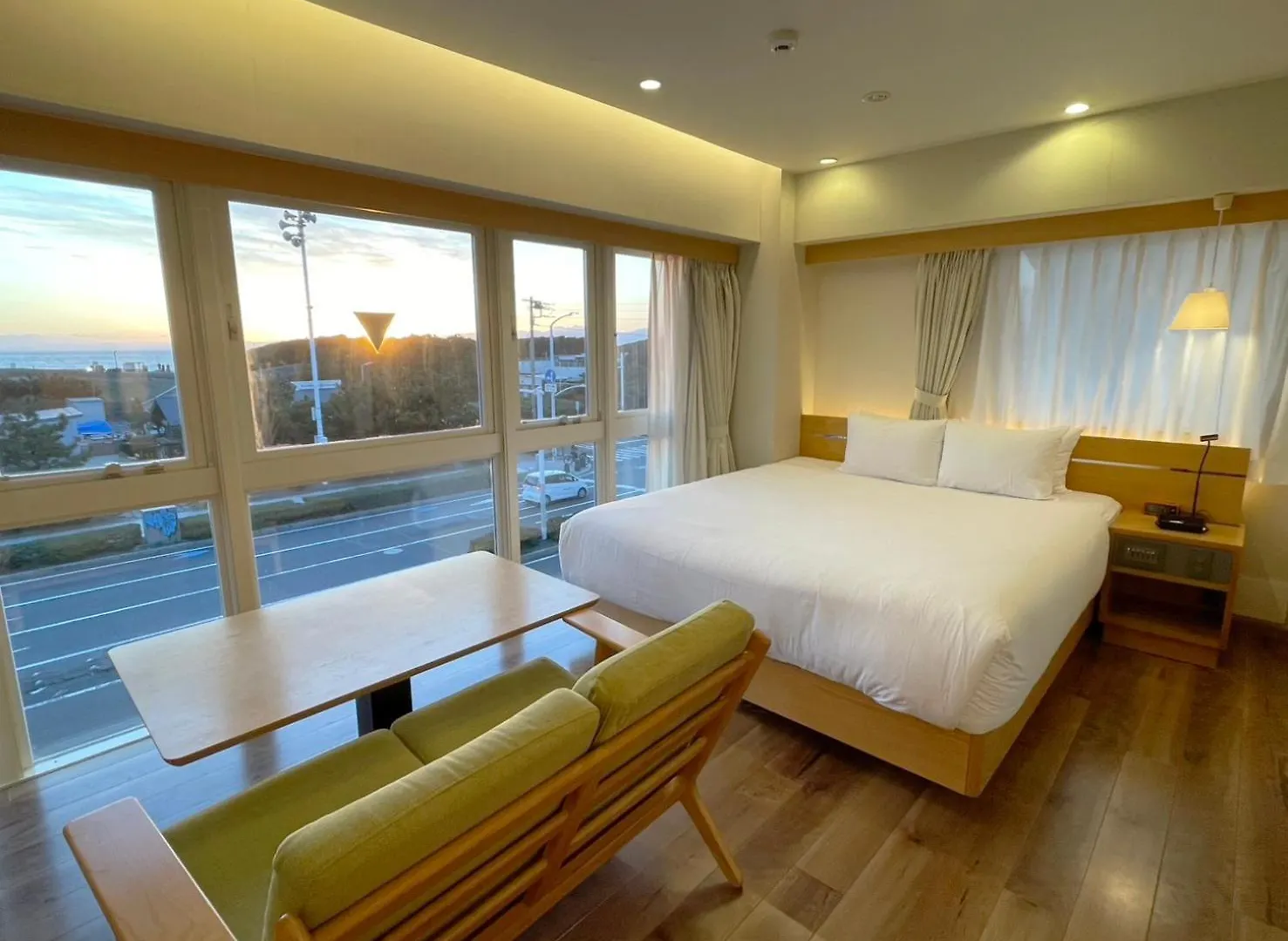 Breath Hotel Katase  0*, Katase (Kanagawa) Japan